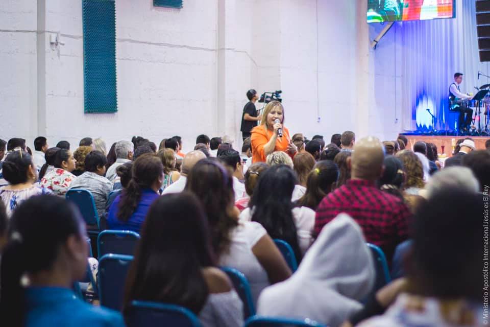 De tal manera. Juan 3:16