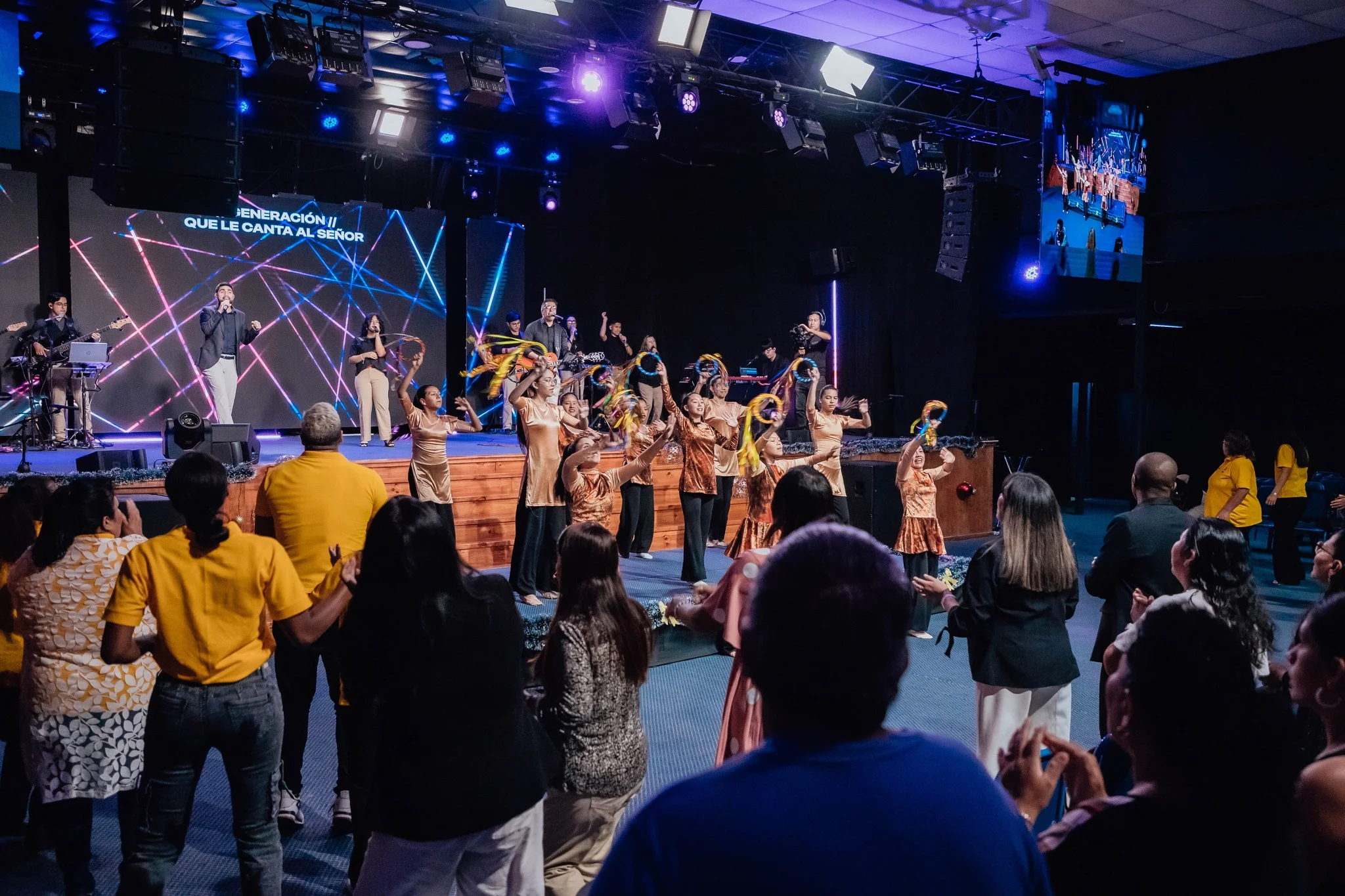 Demostrando el Reino de Dios Aquí y Ahora