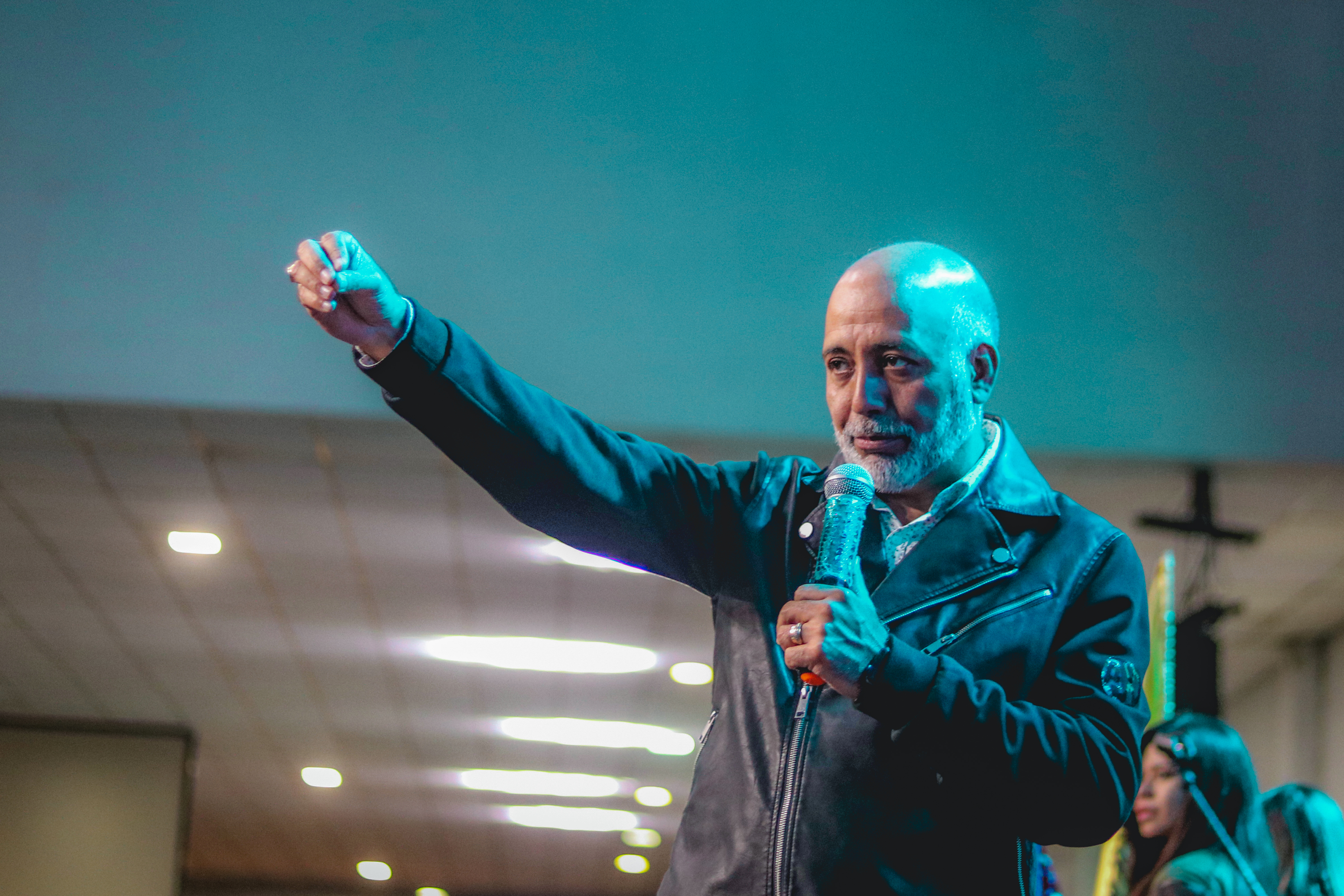 No celebres al espíritu de muerte