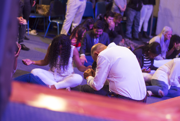 Yo hago, Jesús dice… y algo ocurre