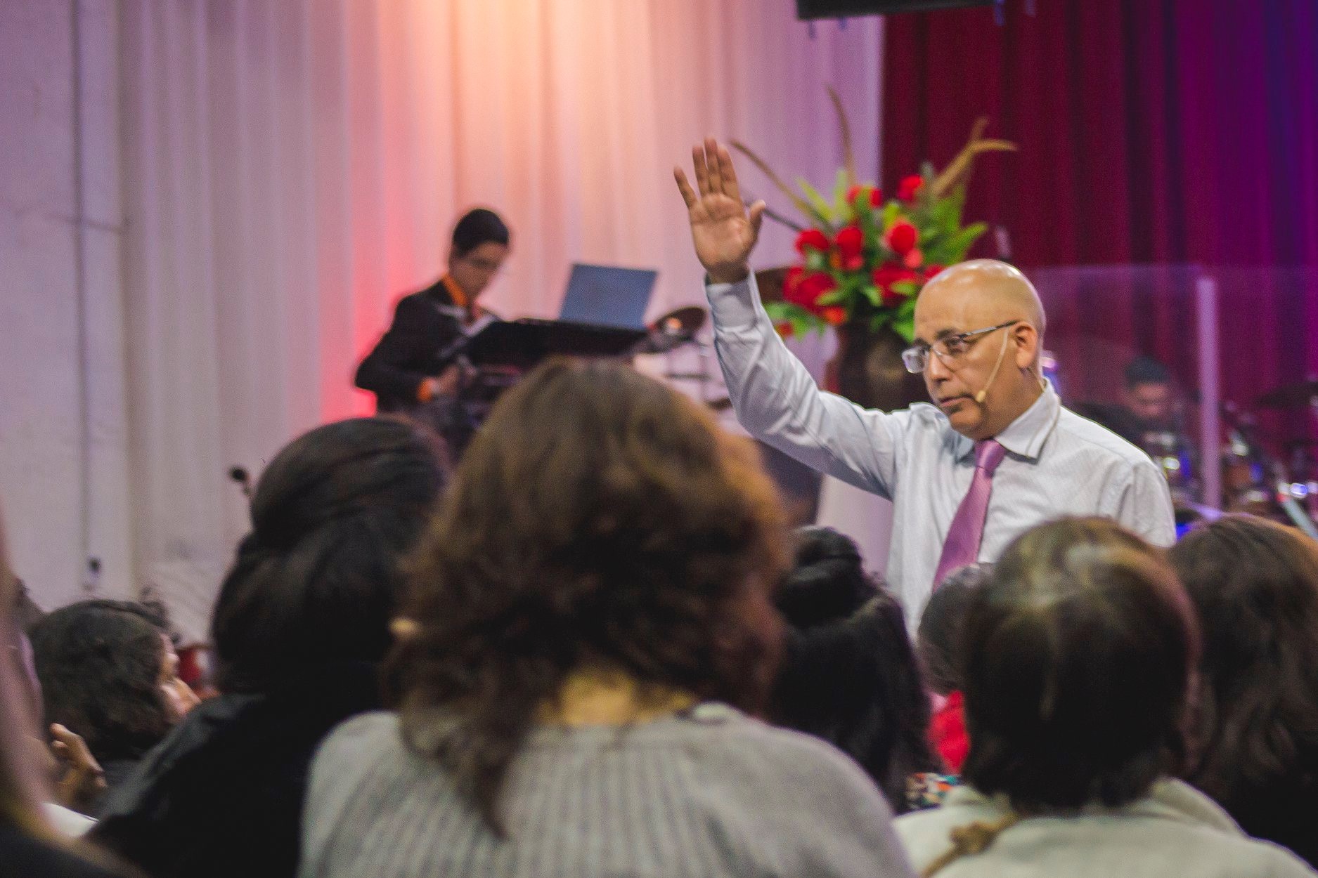 Sacando el anatema de nuestra casa